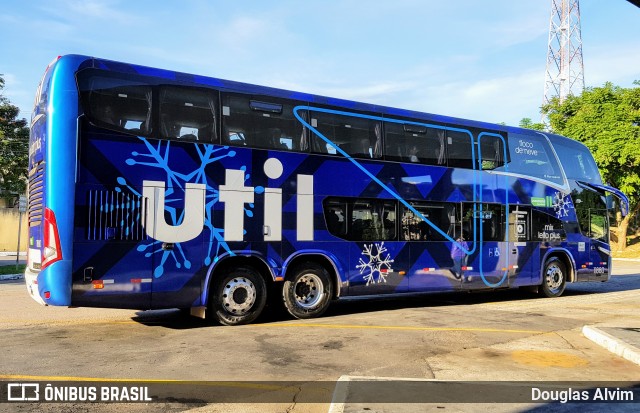 UTIL - União Transporte Interestadual de Luxo 11880 na cidade de Mogi das Cruzes, São Paulo, Brasil, por Douglas Alvim. ID da foto: 6762591.