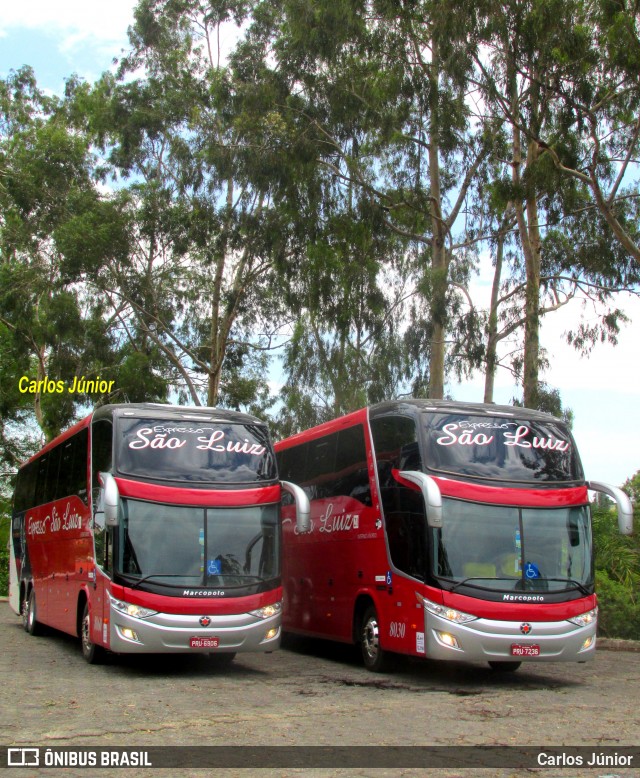 Expresso São Luiz 8060 na cidade de Goiânia, Goiás, Brasil, por Carlos Júnior. Número da foto: #6766634.