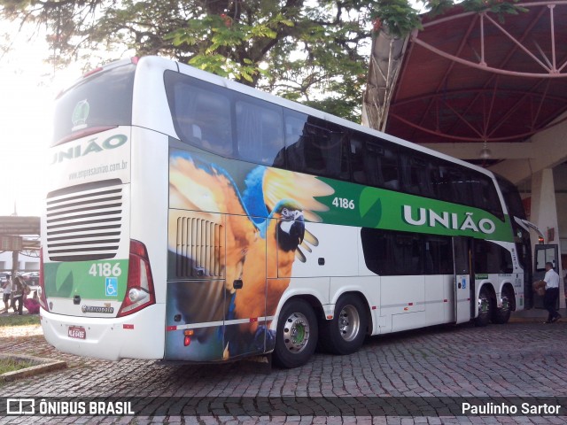 Empresa União de Transportes 4186 na cidade de Joinville, Santa Catarina, Brasil, por Paulinho Sartor. Número da foto: #6766654.