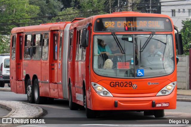 Viação Cidade Sorriso GR029 na cidade de Curitiba, Paraná, Brasil, por Diego Lip. ID da foto: 6702248.