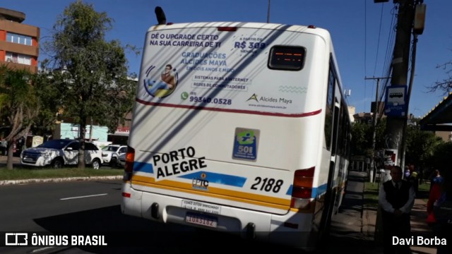 VTC - Viação Teresópolis Cavalhada 2188 na cidade de Porto Alegre, Rio Grande do Sul, Brasil, por Davi Borba. ID da foto: 6701255.