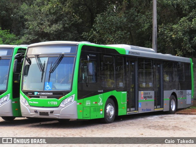 Viação Santa Brígida 1 1789 na cidade de São Paulo, São Paulo, Brasil, por Caio  Takeda. Número da foto: #6769417.