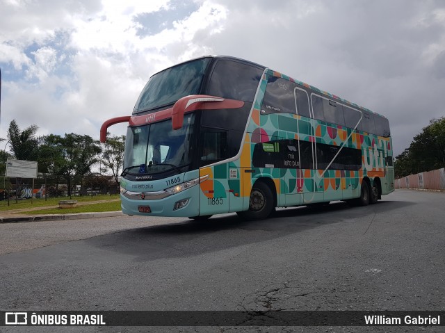 UTIL - União Transporte Interestadual de Luxo 11865 na cidade de Brasília, Distrito Federal, Brasil, por William Gabriel. Número da foto: #6772044.