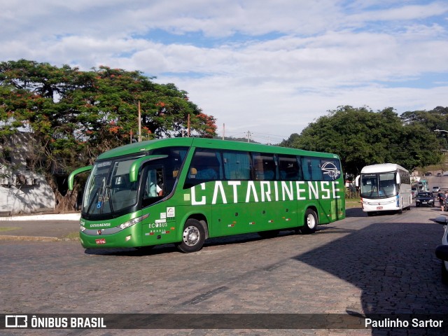 Auto Viação Catarinense 3348 na cidade de Joinville, Santa Catarina, Brasil, por Paulinho Sartor. Número da foto: #6770569.