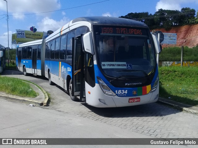 Rodotur Turismo 1.834 na cidade de Paulista, Pernambuco, Brasil, por Gustavo Felipe Melo. Número da foto: #6702593.