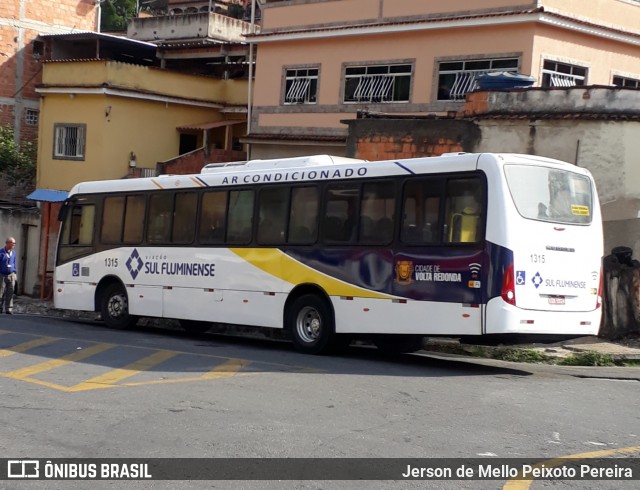 Viação Sul Fluminense 1315 na cidade de Volta Redonda, Rio de Janeiro, Brasil, por Jerson de Mello Peixoto Pereira. Número da foto: #6703638.