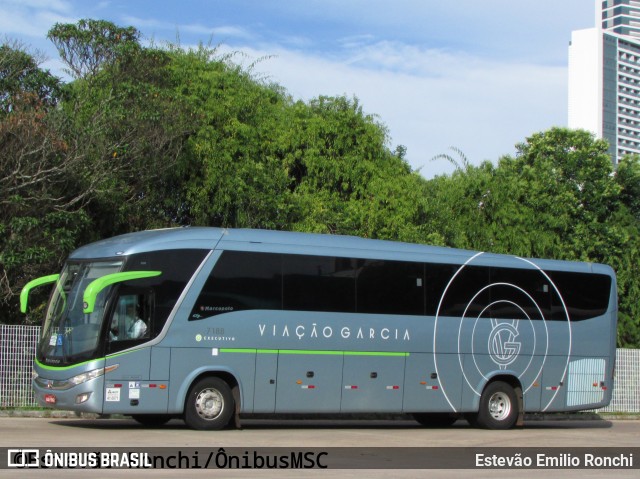 Viação Garcia 7188 na cidade de Curitiba, Paraná, Brasil, por Estevão Emilio Ronchi. Número da foto: #6714406.