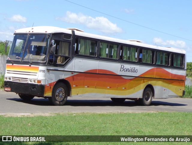 Bonitão Viagem e Turismo 5700 na cidade de Teresina, Piauí, Brasil, por Wellington Fernandes de Araújo. ID da foto: 6716552.