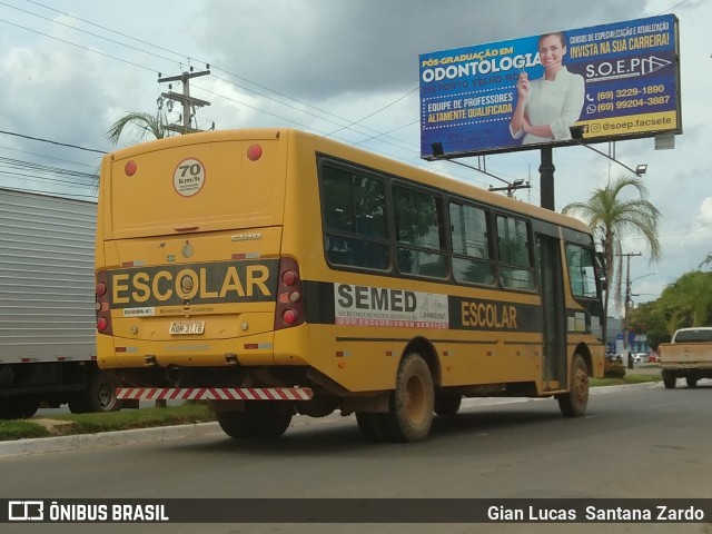 Governo do Estado de Rondônia 3116 ESCOLAR na cidade de Ji-Paraná, Rondônia, Brasil, por Gian Lucas  Santana Zardo. Número da foto: #6775056.