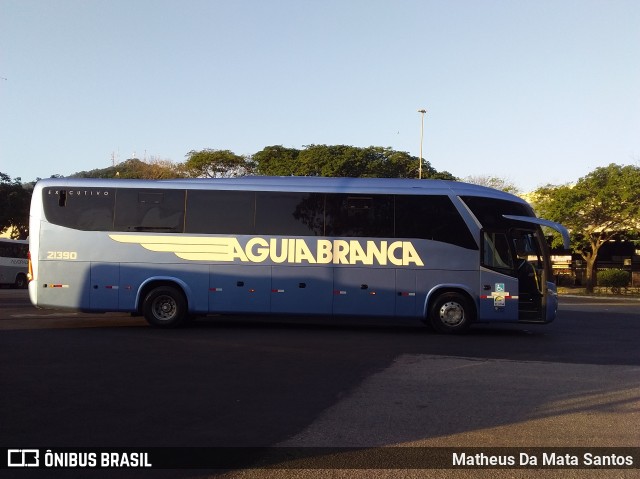 Viação Águia Branca 21390 na cidade de Vitória, Espírito Santo, Brasil, por Matheus Da Mata Santos. Número da foto: #6773782.