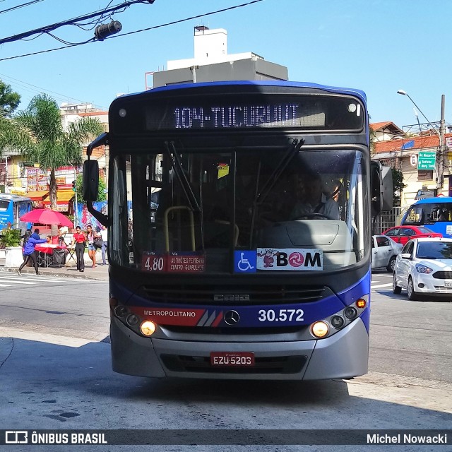 Empresa de Ônibus Vila Galvão 30.572 na cidade de São Paulo, São Paulo, Brasil, por Michel Nowacki. ID da foto: 6774633.