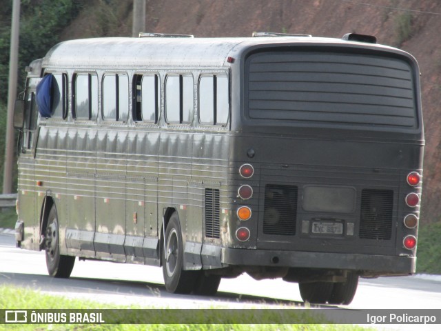Ônibus Particulares 6973 na cidade de Divinópolis, Minas Gerais, Brasil, por Igor Policarpo. Número da foto: #6798361.