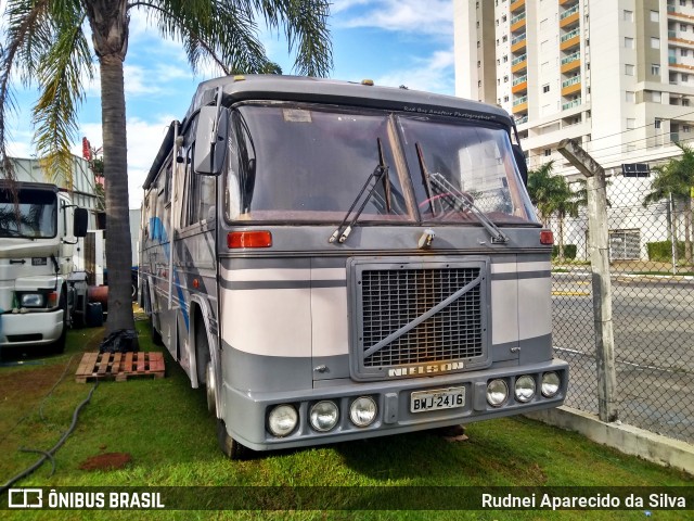 Motorhomes 2416 na cidade de Mogi das Cruzes, São Paulo, Brasil, por Rudnei Aparecido da Silva. ID da foto: 6799257.