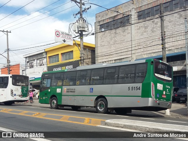 Move 5 5154 na cidade de São Paulo, São Paulo, Brasil, por Andre Santos de Moraes. ID da foto: 6800648.