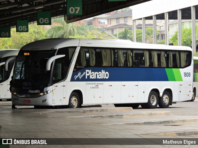 Planalto Transportes 1808 na cidade de Santa Maria, Rio Grande do Sul, Brasil, por Matheus Etges. Número da foto: #6800606.