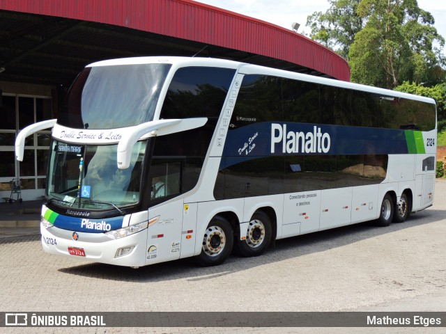 Planalto Transportes 2124 na cidade de Santa Maria, Rio Grande do Sul, Brasil, por Matheus Etges. Número da foto: #6805486.