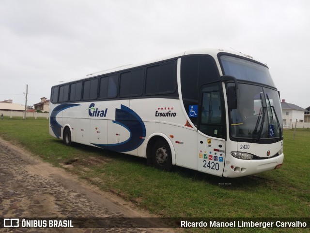 Citral Transporte e Turismo 2420 na cidade de Capão da Canoa, Rio Grande do Sul, Brasil, por Ricardo Manoel Limberger Carvalho. ID da foto: 6808586.