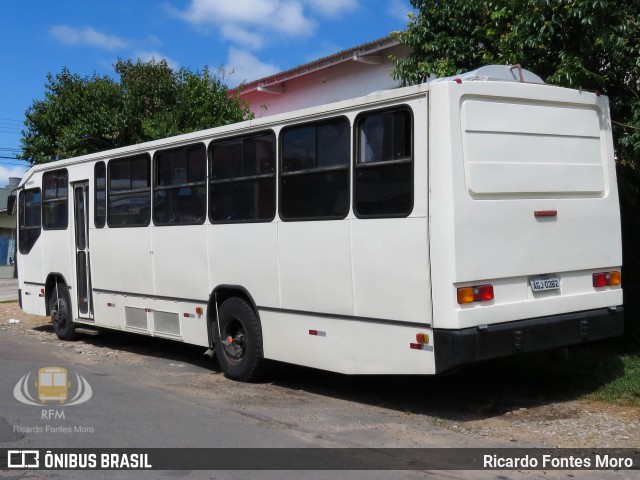 Ônibus Particulares 0382 na cidade de Curitiba, Paraná, Brasil, por Ricardo Fontes Moro. ID da foto: 6808215.