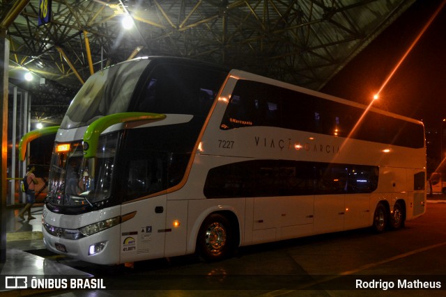 Viação Garcia 7227 na cidade de Maringá, Paraná, Brasil, por Rodrigo Matheus. Número da foto: #6812465.