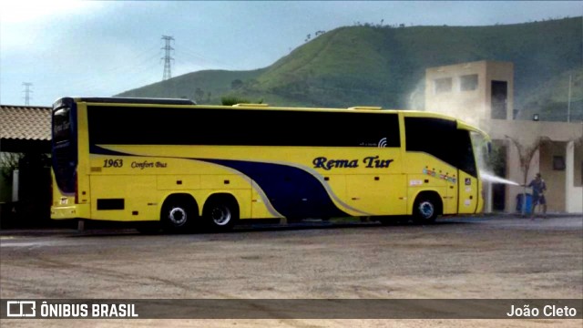 Rema Tur - Rema Turismo 1963 na cidade de Aparecida, São Paulo, Brasil, por João Cleto. Número da foto: #6814492.