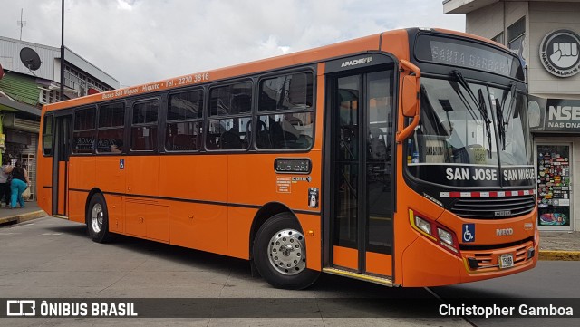 Buses San Miguel Higuito BUSMI SJB 15689 na cidade de San José, San José, Costa Rica, por Christopher Gamboa. Número da foto: #6813973.