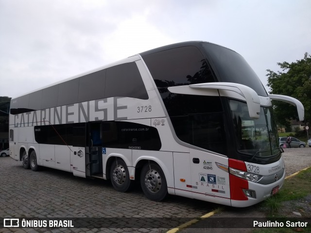 Auto Viação Catarinense 3728 na cidade de Joinville, Santa Catarina, Brasil, por Paulinho Sartor. ID da foto: 6814616.