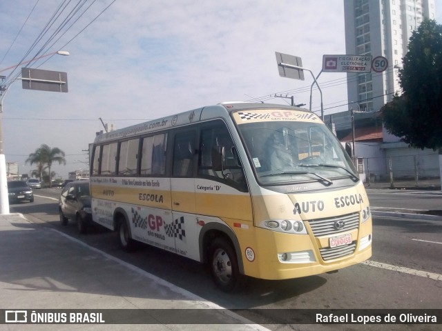 Auto Escola GP 0459 na cidade de São Paulo, São Paulo, Brasil, por Rafael Lopes de Oliveira. Número da foto: #6814599.