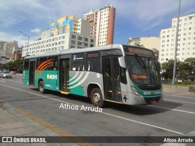 Expresso Luziense > Territorial Com. Part. e Empreendimentos 30541 na cidade de Belo Horizonte, Minas Gerais, Brasil, por Athos Arruda. ID da foto: 6818036.