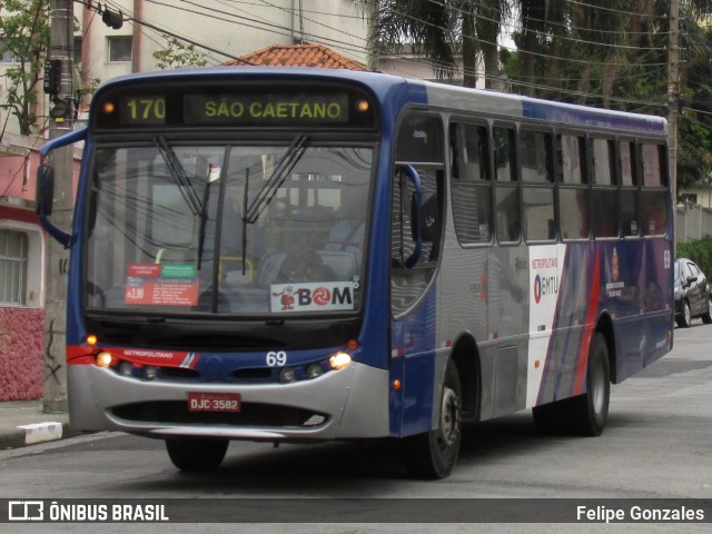 Empresa de Transportes Publix 69 na cidade de São Paulo, São Paulo, Brasil, por Felipe Gonzales. ID da foto: 6817666.