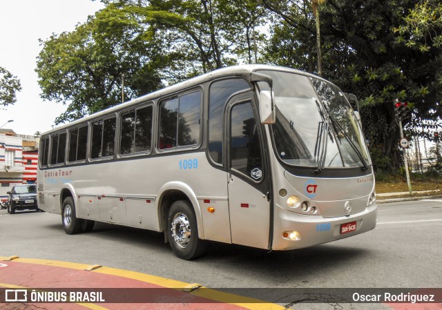 Cotia Tour 1099 na cidade de São Paulo, São Paulo, Brasil, por Oscar Rodriguez . ID da foto: 6817897.