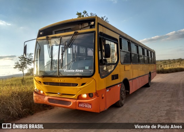 Líder Turismo 5628 na cidade de Santo Antônio do Monte, Minas Gerais, Brasil, por Vicente de Paulo Alves. Número da foto: #6816095.