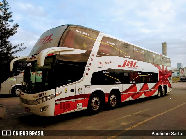 JBL Turismo 6800 na cidade de Itajaí, Santa Catarina, Brasil, por Paulinho Sartor. ID da foto: 6819364.