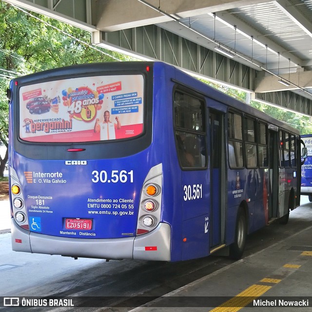 Empresa de Ônibus Vila Galvão 30.561 na cidade de São Paulo, São Paulo, Brasil, por Michel Nowacki. Número da foto: #6778252.