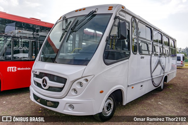 Mercedes-Benz LO-916 BlueTec 5 - Urbi G2 - 11CIT na cidade de Gustavo A. Madero, Ciudad de México, México, por Omar Ramírez Thor2102. ID da foto: 6776065.