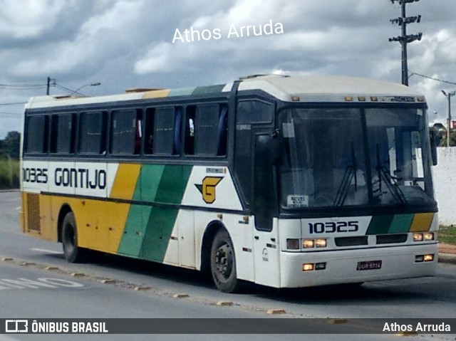 Empresa Gontijo de Transportes 10325 na cidade de Belo Horizonte, Minas Gerais, Brasil, por Athos Arruda. ID da foto: 6776478.