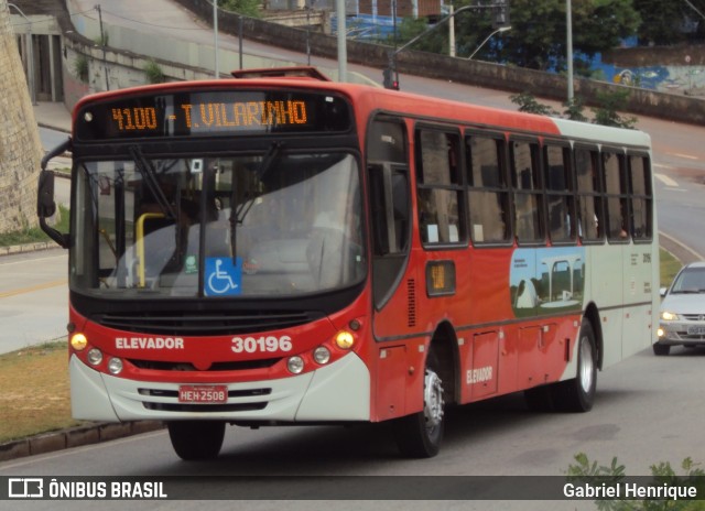 Expresso Luziense > Territorial Com. Part. e Empreendimentos 30196 na cidade de Belo Horizonte, Minas Gerais, Brasil, por Gabriel Henrique. Número da foto: #6821760.