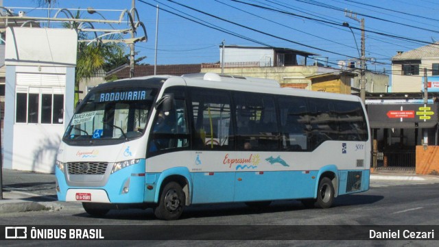 Expressul - Londpart S.A Transportes Urbanos 3001 na cidade de Balneário Camboriú, Santa Catarina, Brasil, por Daniel Cezari. Número da foto: #6823276.
