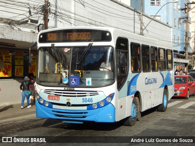 Viação Cascatinha 5046 na cidade de Petrópolis, Rio de Janeiro, Brasil, por André Luiz Gomes de Souza. Número da foto: #6823262.