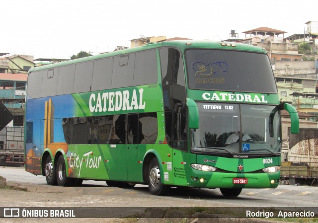 Catedral Turismo 9024 na cidade de Conselheiro Lafaiete, Minas Gerais, Brasil, por Rodrigo  Aparecido. Número da foto: #6829986.