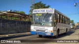 Ônibus Particulares 2042 na cidade de Magé, Rio de Janeiro, Brasil, por Marllon Peixoto da Silva. ID da foto: :id.