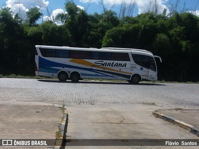 Empresas de Transportes Santana e São Paulo 2700 na cidade de Cruz das Almas, Bahia, Brasil, por Flávio  Santos. ID da foto: 6838014.