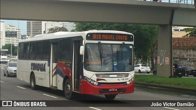 Transportadora Tinguá RJ 156.226 na cidade de Rio de Janeiro, Rio de Janeiro, Brasil, por João Victor Damião. Número da foto: #6836017.