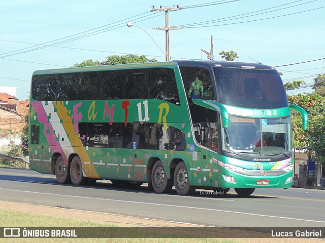Famtur Turismo 22000 na cidade de Teresina, Piauí, Brasil, por Lucas Gabriel. Número da foto: #6840807.
