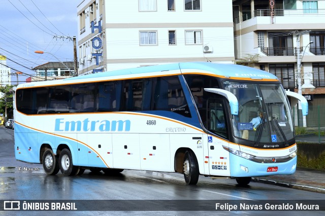 Emtram 4860 na cidade de Balneário Camboriú, Santa Catarina, Brasil, por Felipe Navas Geraldo Moura . Número da foto: #6843013.