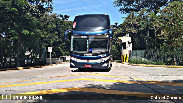 Viação Cometa 18311 na cidade de São Paulo, São Paulo, Brasil, por Gabriel Garves. ID da foto: 6842907.