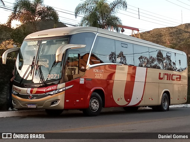 Transportes Única Petrópolis 3071 na cidade de Ouro Preto, Minas Gerais, Brasil, por Daniel Gomes. ID da foto: 6842380.