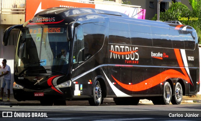 Artbus Turismo 1600 na cidade de Caldas Novas, Goiás, Brasil, por Carlos Júnior. ID da foto: 6845629.