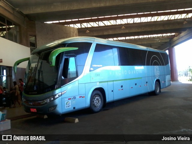 Viação Garcia 7366 na cidade de Apucarana, Paraná, Brasil, por Josino Vieira. ID da foto: 6845498.