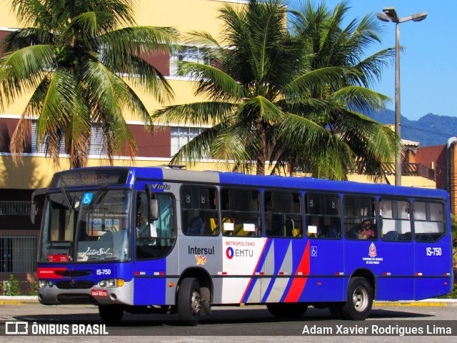 Intersul IS-750 na cidade de Peruíbe, São Paulo, Brasil, por Adam Xavier Rodrigues Lima. Número da foto: #6846022.