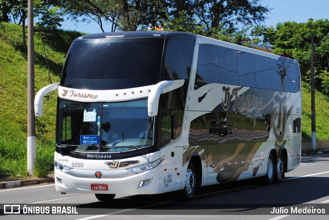 TJ Turismo 5050 na cidade de Campinas, São Paulo, Brasil, por Julio Medeiros. ID da foto: 6782461.